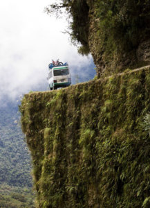 Boliviens Yungas Road gilt immer noch als gefährlichste Straße der Welt, Bild: pressetext