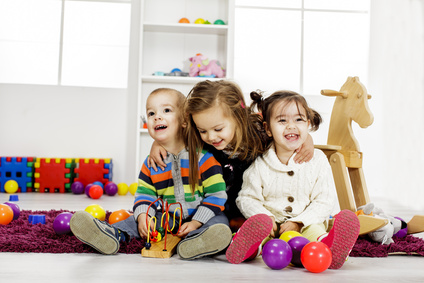 Spielen und Lernen im Kinderzimmer. Bild: © Goran Bogicevic - Fotolia.com