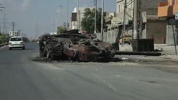 Syrien: Ein zerstörter Panzer in Aleppo.