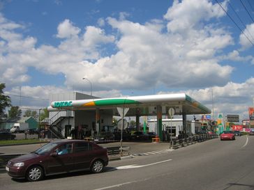 Eine Yukos-Tankstelle in Moskau