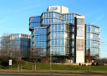 AWD Sitz in Hannover. Bild: AxelHH at de.wikipedia