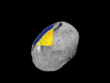 Abbildung des Asteroiden Vesta, aufgenommen im Rahmen der DAWN-Mission der NASA. Zur Verdeutlichung erlaubt diese Darstellung den Blick in das Innere eines Vesta-großen Asteroiden etwa 50 Mio Jahre nach dessen Bildung.
Quelle: NASA/JPL-Caltech/DLR/Goethe-Universität/ETH (idw)