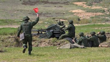 Archivbild: Weißrussische Soldaten bei Militärübungen. Bild: Viktor Tolochko