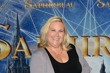 Kerstin Gier auf der Premiere des Films Saphirblau.