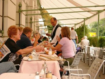 Café / Restaurant (Symbolbild)