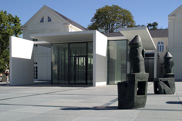 Max Ernst Museum Brühl Bild: Thomas Robbin on de.wikipedia