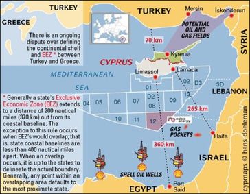 Während sich Israel, Zypern, die Türkei und der Libanon um die riesigen Gasfelder vor ihren Küsten streiten, ist es um den weitaus größten Eigner der Festlandssockel im östlichen Mittelmeer vergleichsweise still. Griechenland war für die Bankster der Einstieg in die inszenierte Eurokrise und mit einem solventen Griechenland wäre der Plan zur Plünderung der stabilen Nordstaaten in der Eurozone gescheitert. Griechenlands Goldgrube wird jetzt unter der Fuchtel der EZB und des IWF an die Bankster/Energiemafia verscherbelt. Deswegen hören wir so wenig über Griechenlands Öl- und Erdgasvorkommen. Auch die zypriotischen Gasfelder werden unter der Hand an die Globalisten verhökert. Bild: politia.org