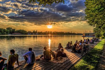 Sundowner-Picknick am Maschsee in Hannover