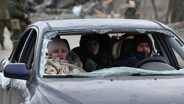 Fliehende Zivilisten aus Mariupol Bild: Sputnik
