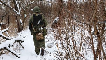 Ein russischer Soldat in der Nähe von Awdejewka (Symbolbild) Bild: Sputnik / Sergei Awerin