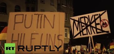 Bild: Screenshot Youtube Video "Germany: Hundreds of AfD supporters march against Merkel in Erfurt "