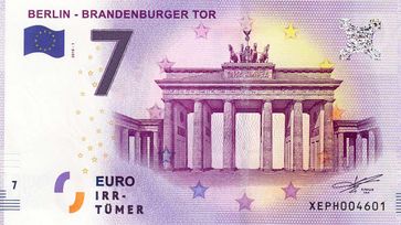 In einen fiktiven Geldschein zusammengefasst - die sieben Irrtümer des Euro. / Bild: "obs/ZDFinfo/Clara Gienger"