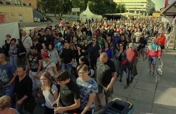 Friedliche Demonstranten in Chemnitz (08-2018)