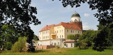Sitz des BUND-Auenzentrums: Die Burg Lenzen an der Elbe Bild:D. Damschen