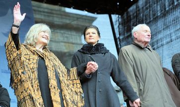 Wagenknecht auf Friedenskundgebung in Berlin, 25.02.2023