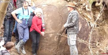 Bild: Screenshot Youtube Video "Strange Massive Stone Ball Found In Bosnia"