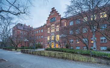 Hauptgebäude am Nordufer in Berlin-Wedding