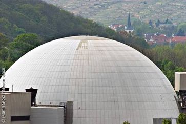 Alt-AKW und Pannenreaktor Neckarwestheim. Bild: Martin Storz / Greenpeace