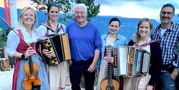 Frank Walter Steinmeier (2020) im Urlaub ohne Abstand und Maske als Vorbild für alle Deutschen (Symbolbild)