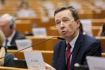 Bernd Lucke (LKR) zum 70. Nato-Jubiläum: "Wir brauchen keine europäische Armee!" / European Parliamentary Week. Bild: "obs/LKR - Die Eurokritiker/Alexis HAULOT"