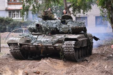 Auf dem Archivbild: Der Panzer vom Typ T-72 der Russischen Streitkräfte in Sewerodonezk, in LVR Bild: Wiktor Antonjuk / Sputnik