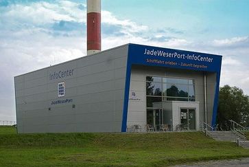 InfoCenter des JadeWeserPort. Bild: N-Lange.de