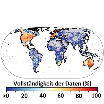 Wissenslücken zur weltweiten Verbreitung von Arten: Wärmere Farben zeigen Gebiete, in denen die meisten Arten mit Verbreitungsdaten abgedeckt sind. Für graue Bereiche gibt es gar keine Daten. Quelle: Foto: Universität Göttingen (idw)