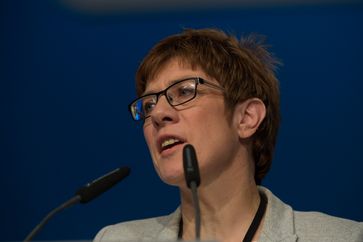 Annegret Kramp-Karrenbauer (2016)