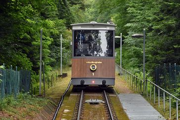 Schneller und größer: Die neuen Wagen der Merkurbahn. Bild: Stadt Baden-Baden Fotograf: Drees & Sommer SE