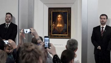 Der "Letzte da Vinci", das angeblich letzte noch verkäufliche Werk des Renaissance-Malers, wird in einer perfekt inszenierten PR-Kampagne des New Yorker Auktionshauses Christie's öffentlich gezeigt und dadurch endgültig zur Ikone.  Bild: ZDF Fotograf: ZDF/Zadig productions