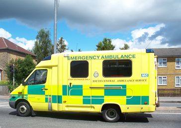 Eine Ambulanz in England