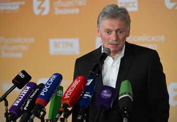 Dmitri Peskow (2023) Bild: PAWEL BEDNJAKOW / Sputnik