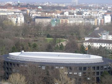 Das Bundespräsidialamt ist die Behörde des deutschen Bundespräsidenten und eine der obersten Bundesbehörden. Bild: Achim Raschka / wikipedia.org