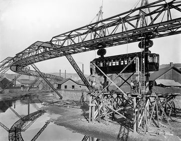 Bereits 1898 wurden die ersten Probewagen in Varresbeck ans Gerüst gehängt. Bild:     WSW Wuppertaler Stadtwerke GmbH