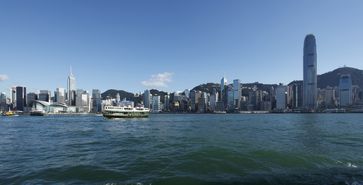 Victoria Harbour in Hong Kong. Bild: "obs/HKTDC Hong Kong Trade Development Council/Hon Siu Keung/EPN"