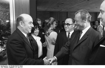 Artur Brauner mit Willy Brandt (1971), Archivbild