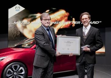 Mazda Make Things Better Award 2014 / Jeff Guyton /Antti Junkkari Bild: "obs/Mazda"