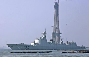 Volksbefreiungsarmee: Type 052C destroyer