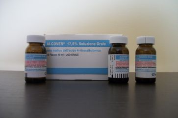 4-Hydroxybutansäure oder γ-Hydroxybuttersäure, kurz GHB, verkauft in Italien als Medikament