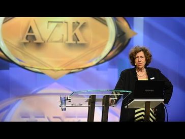 Screenshot aus dem Youtube Video "10.AZK - HIV/AIDS - Wissen Sie wirklich alles? - Ref. Juliane Sacher"