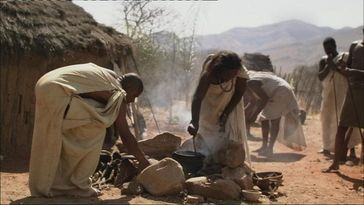 Was ist dran an der alten Heilkunst der Schamanen? Wissenschaftler untersuchen, ob sich heilsame Wirkungen mit modernen Methoden nachweisen lassen. Bild: ZDF und Johannes Imdahl, Kai Stichel