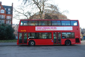 Busse mit atheistischen Botschaften