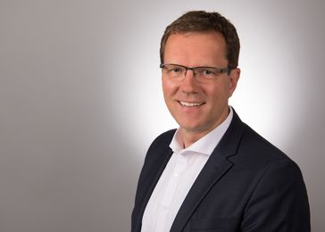 Joachim Giese, bisheriges Mitglied der Geschäftsleitung der WBS Training, wird ab August 2016 zweiter Vorstand des Unternehmens. Bild: "obs/WBS TRAINING AG/WBS Training AG"