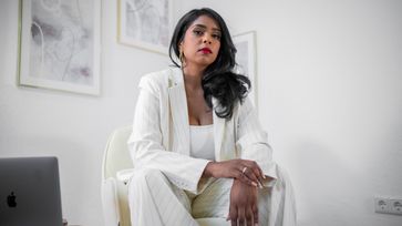 Banu Suntharalingam  (2025) Bild: Beautyholic Fotograf: Beautyholic