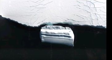 Bild: Screenshot Youtube Video "Alien hunters find ‘massive UFO base’ frozen in ice off Antarctica!"