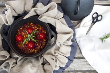 Energiesparend, gesund und lecker kochen mit dem Ecostoof.  Bild: Ecostoof BV Fotograf: Iris van de Graaf