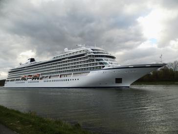 Die Viking Sky ist ein Kreuzfahrtschiff der Reederei Viking Ocean Cruises.
