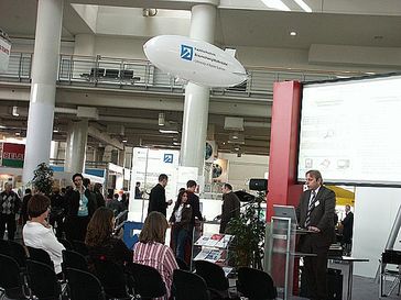 Das Luftschiff wurde unter anderem auf der Hannover Messe 2006 präsentiert.