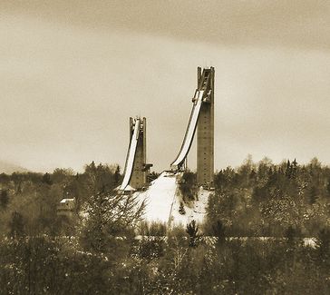 Lake Placid: Die heutige Großschanze wurde Anfang der 1930er Jahre für die Olympischen Winterspiele 1932 erbaut.