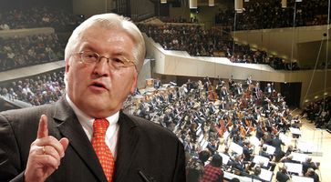 Bild: Steinmeier / Kuebi = Armin Kübelbeck, CC BY-SA 3.0 , via Wikimedia Commons; Berlin Philharmonie / JosefLehmkuhl, CC BY-SA 3.0 , via Wikimedia Commons / WB / Eigenes Werk